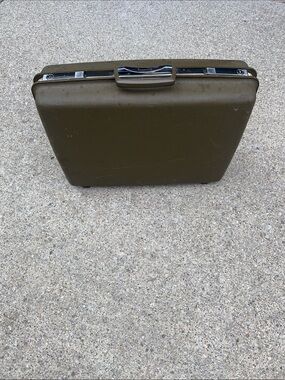 Vintage Samsonite 🧳 Suitcase